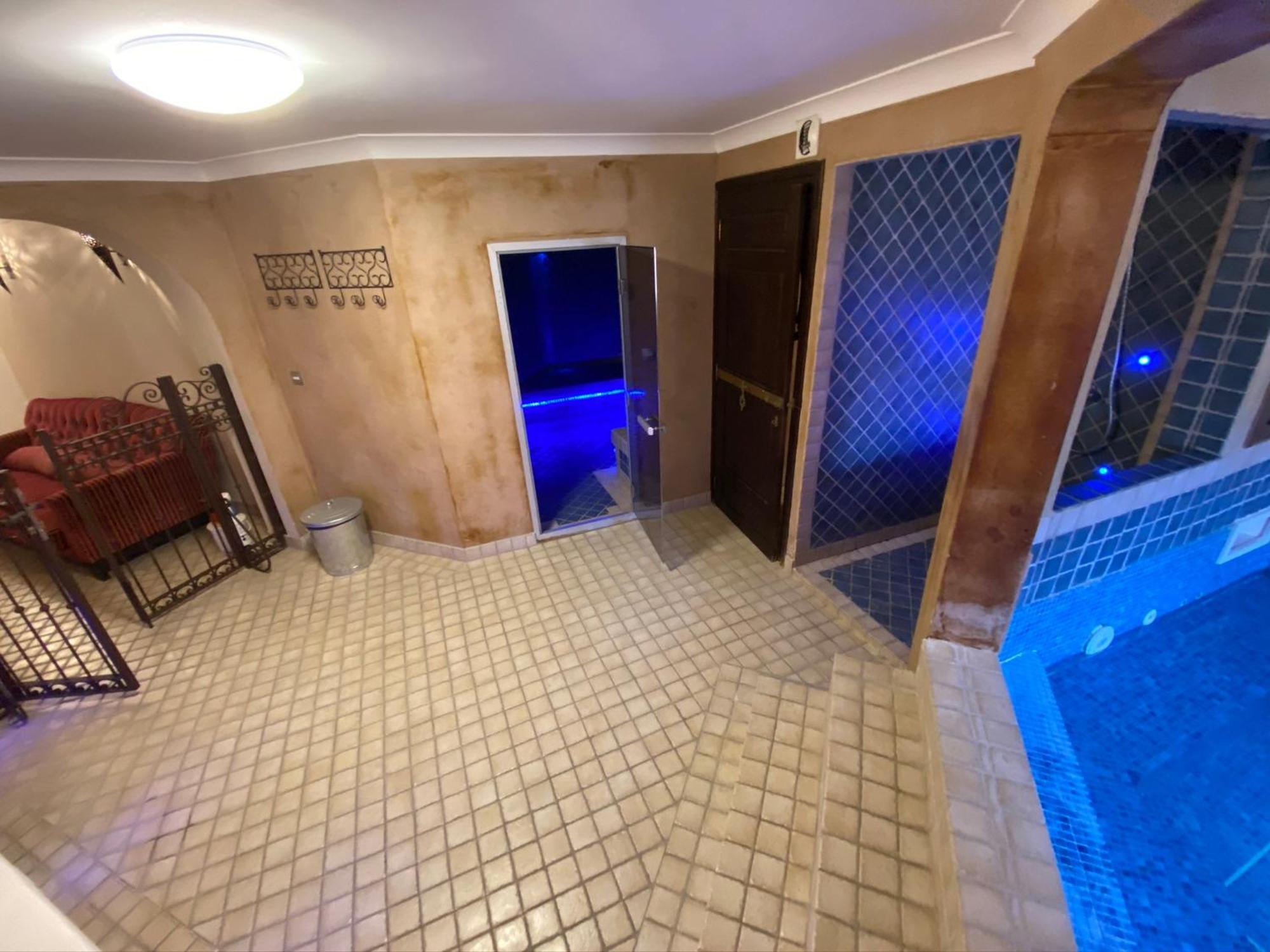 Chambre Emeraude, Riad 9 Couple Only Au Village Naturiste Агд Екстер'єр фото